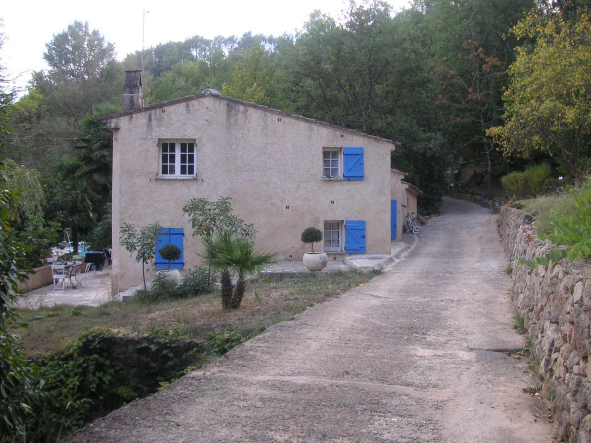 Villa Domaine De La Provenc'Ane Salernes Exterior foto